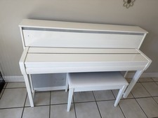 Yamaha Clavinova CLP-685PWH