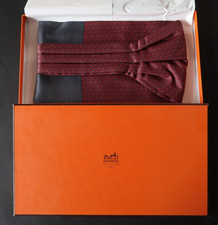 Hermés Superbe Lavalliére