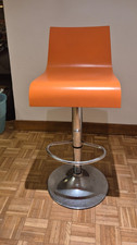 TABOURET DE BAR - ORANGE -