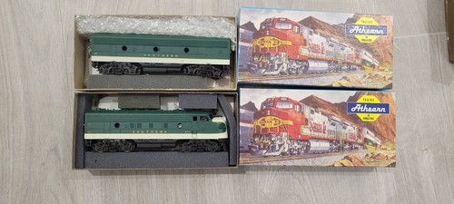 Trains miniature athearn - in,