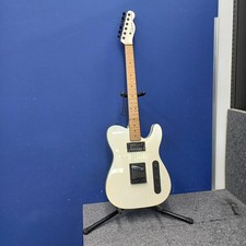 Guitare électrique SQUIRE