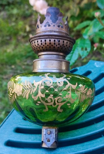 Ancienne lampe pétrole - lampe,