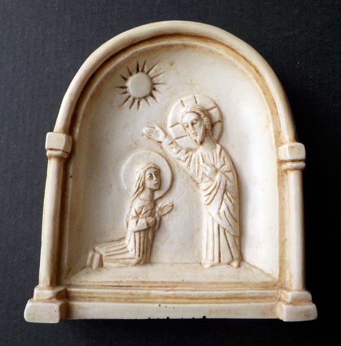 Petit bas relief - petit, bas-relief