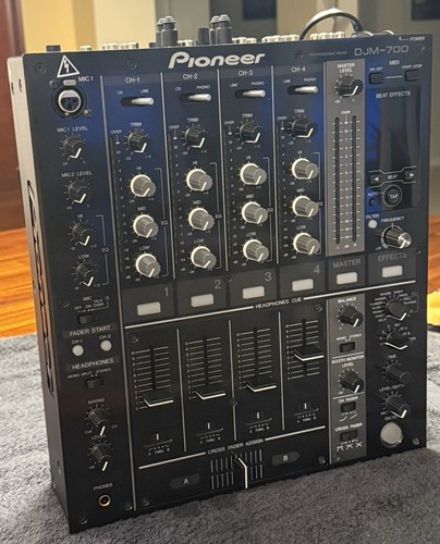 Pioneer djm 700 black - djm-700, face