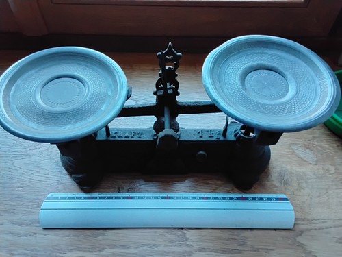 Ancienne balance poids 1kg - a,