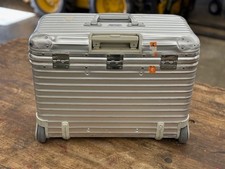 RIMOWA Pilot Trolley 46L