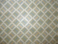 1 ROULEAU DE PAPIER PEINT