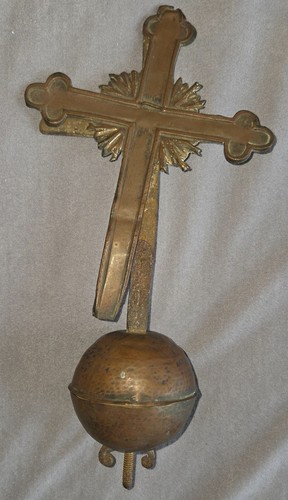 Ancienne croix procession - ancienne,