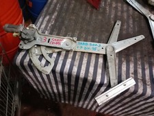 Lève-Vitre Droit SAAB 900 2P