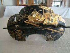 Porte-pipes en papier mâché