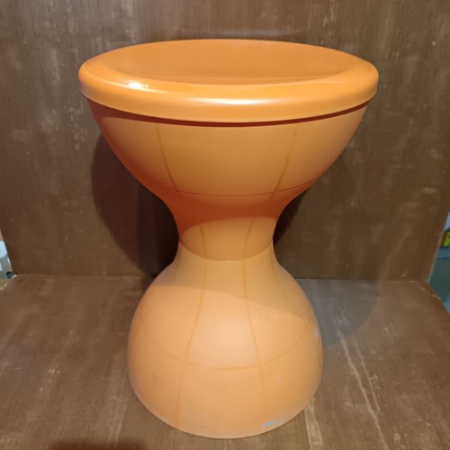 Tabouret vintage plastique - vintage,