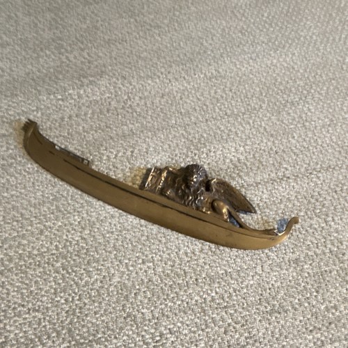 Coupe papier casse sucre - un, casse-sucre