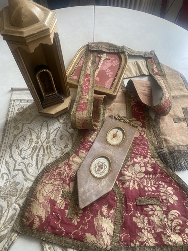Lot objets religieux - lot,