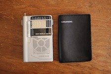 Grundig Mini World 100 PE AM/FM Shortwave Radio Receiver w/ Case Parts or Repair