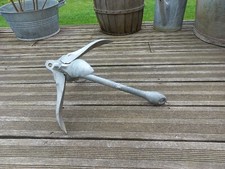 ANCRE MARINE GRAPPIN PARAPLUIE  3,5 Kg Bon état ( Voir Photos )