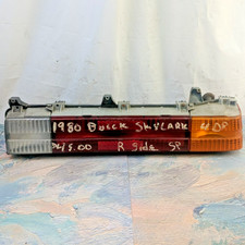 GM 5970312 1980-1981 Buick Skylark 4dr Passenger RH Tail Light Assembly Amber OE