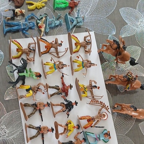 Lot figurines cavalerie