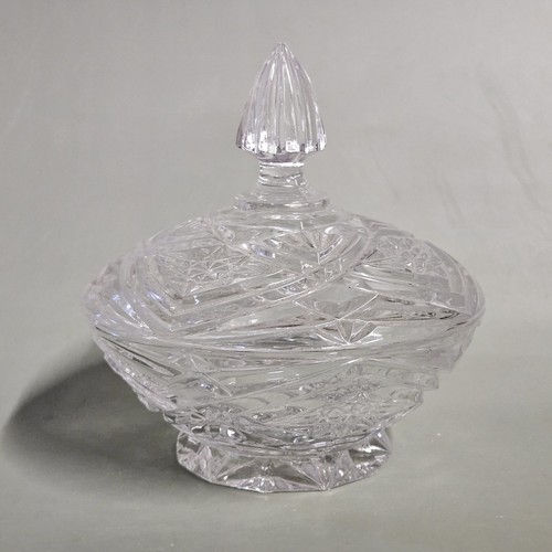 Jolie bonbonnière cristal - jolie,
