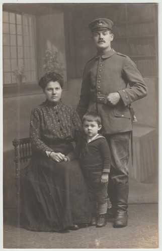 Carte photo allemande soldat - carte,