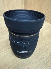 Objectif Sigma 50mm f/2.8 DG