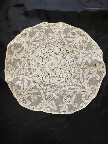 Ancien napperon dentelle - ancien,