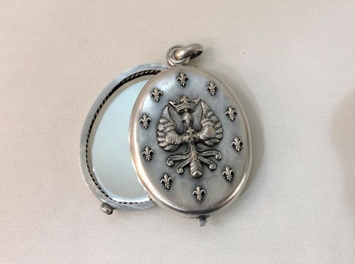 Ancien pendentif miroir