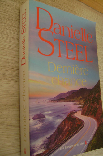 Livre danielle steel - livre,