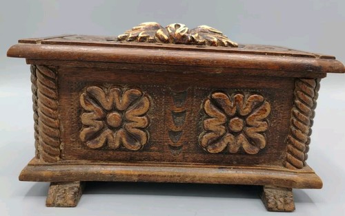 🍀Ancien coffre boîte à