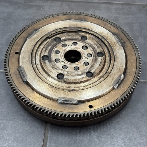 Volant moteur bimasse - , bmw
