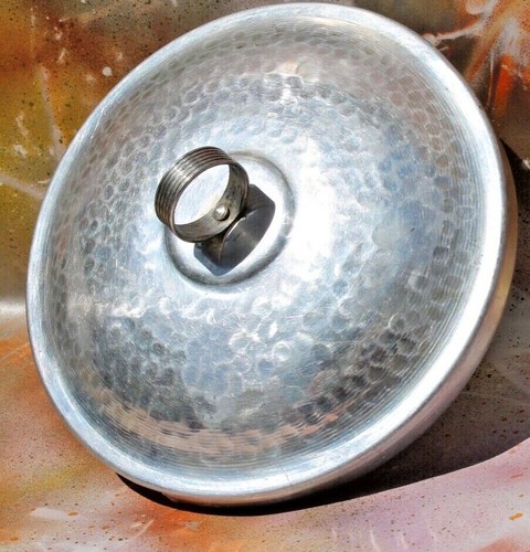 Vintage round hammered - round,