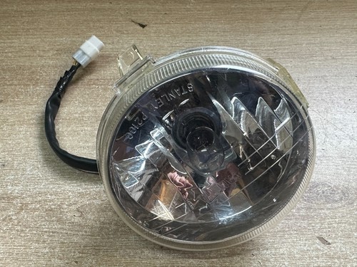 Optique feu phare - un,