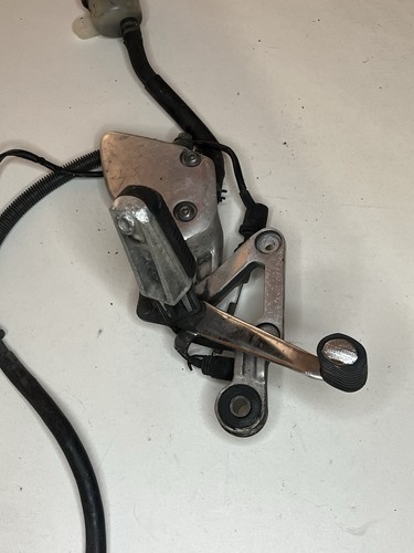 Platine frein arrière yamaha - arrière,