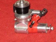 EX VINTAGE COX MEDALLION 09 THROTTLE CONTROL R/C GLOW MODEL AIRPLANE ENGINE