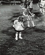 1962 Press Photo Majorettes performing at the baton twirling event - lrb05030