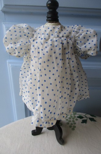 Jolie robe ancienne - robe, pour