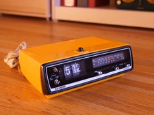 Siemens Sanyo Flip Clock Radio 110v 60Hz