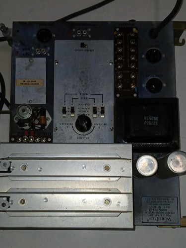 Wurlitzer 3000 3010 amplifier - 3000,