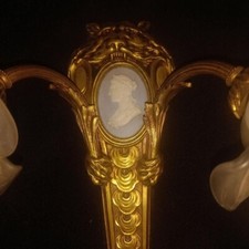 Gilded Bronze Sconce And Wedgwood Plaque, Late 19th Century Bear Lion Head