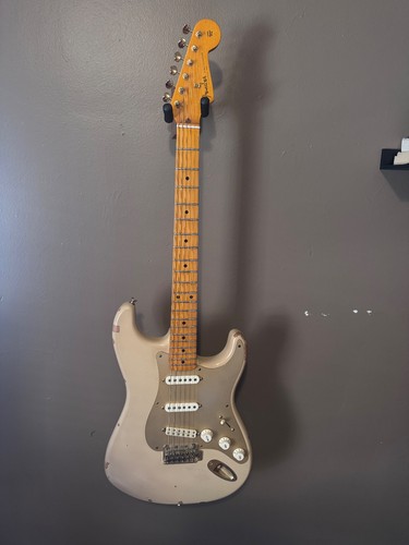 Fender stratocaster classic - fender,