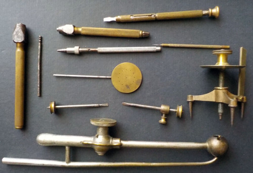 Lot outils anciens - outils,