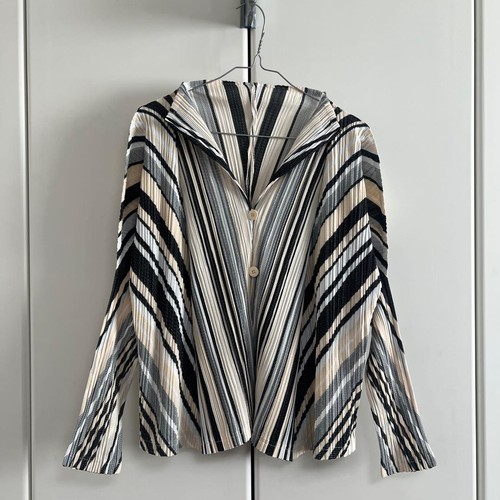Pleats please issey - pleats,