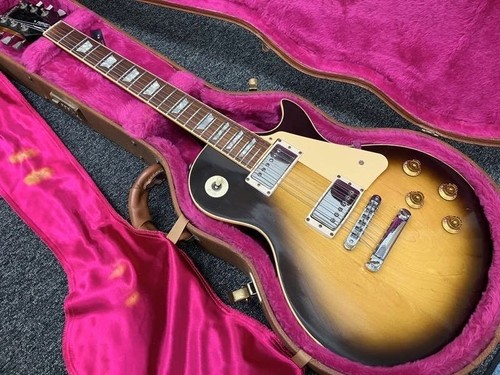 Guitare électrique - (gibson),
