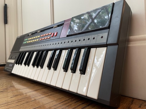 Casio synthesizer 32 key - 32,