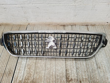 Peugeot 2008 Front Grill 9815372577 2018