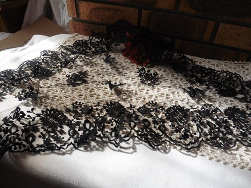 Ancienne mantille voile motif - ancienne,