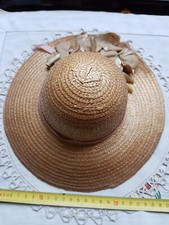 CHAPEAU ANCIEN EN PAILLE POUR