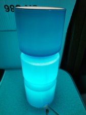 Lampe bleue de table en verre