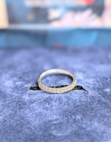 Bague demie alliance