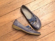🌼 Chaussures Plates en Cuir Bleu avec 4 Elastiques Croisés- Pointure 36