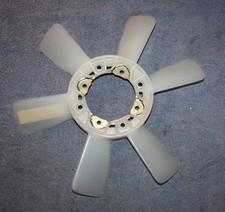 Volvo 300 340 360 GLT RSX original fan blade radiator fan NOS new old stock